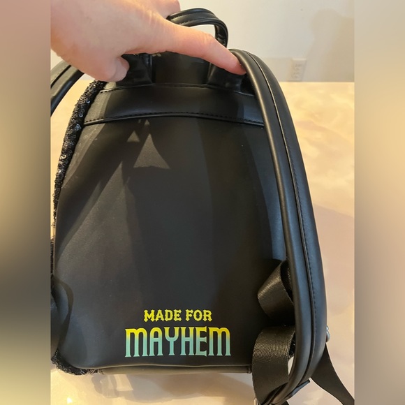 Loungefly Villains Maleficent Dragon Sequin Globe Mini Backpack 2023 NWOT - Picture 8 of 10